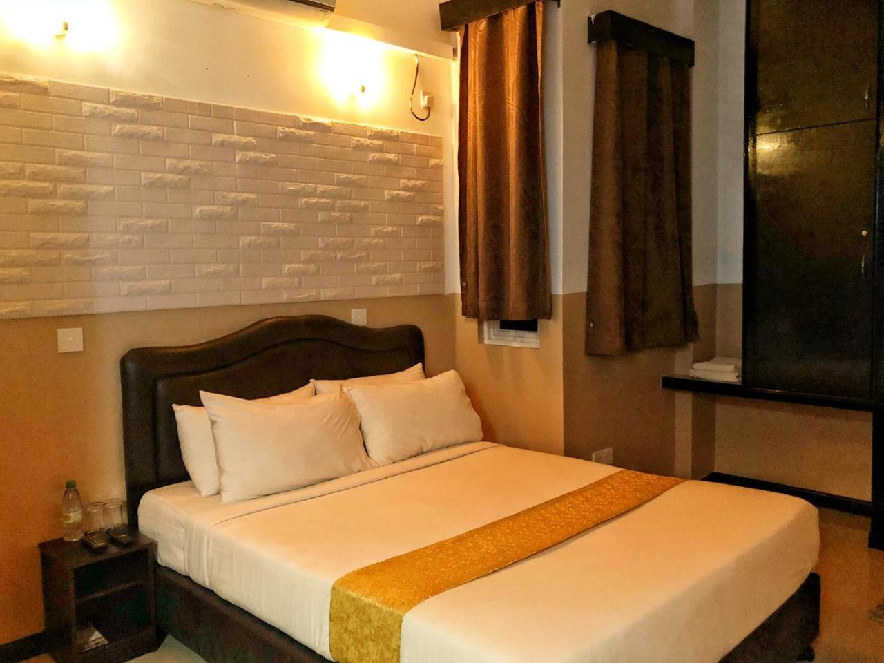 Brize Inn Хулхумале Екстер'єр фото